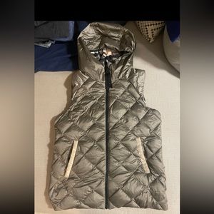 Lululemon reversible puffer vest